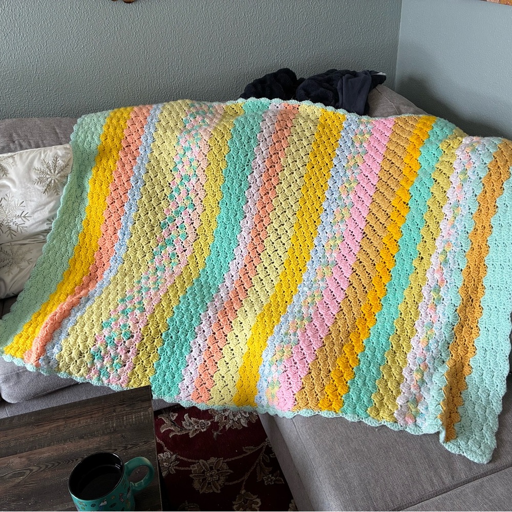 Handmade Cheery and Colorful Crochet Blanket